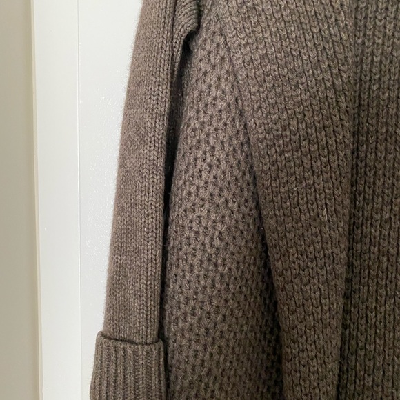 VINCE Size S Gray Honeycomb Yak Wool Sweater Cardigan Jacket MSRP $485 - Picture 11 of 12